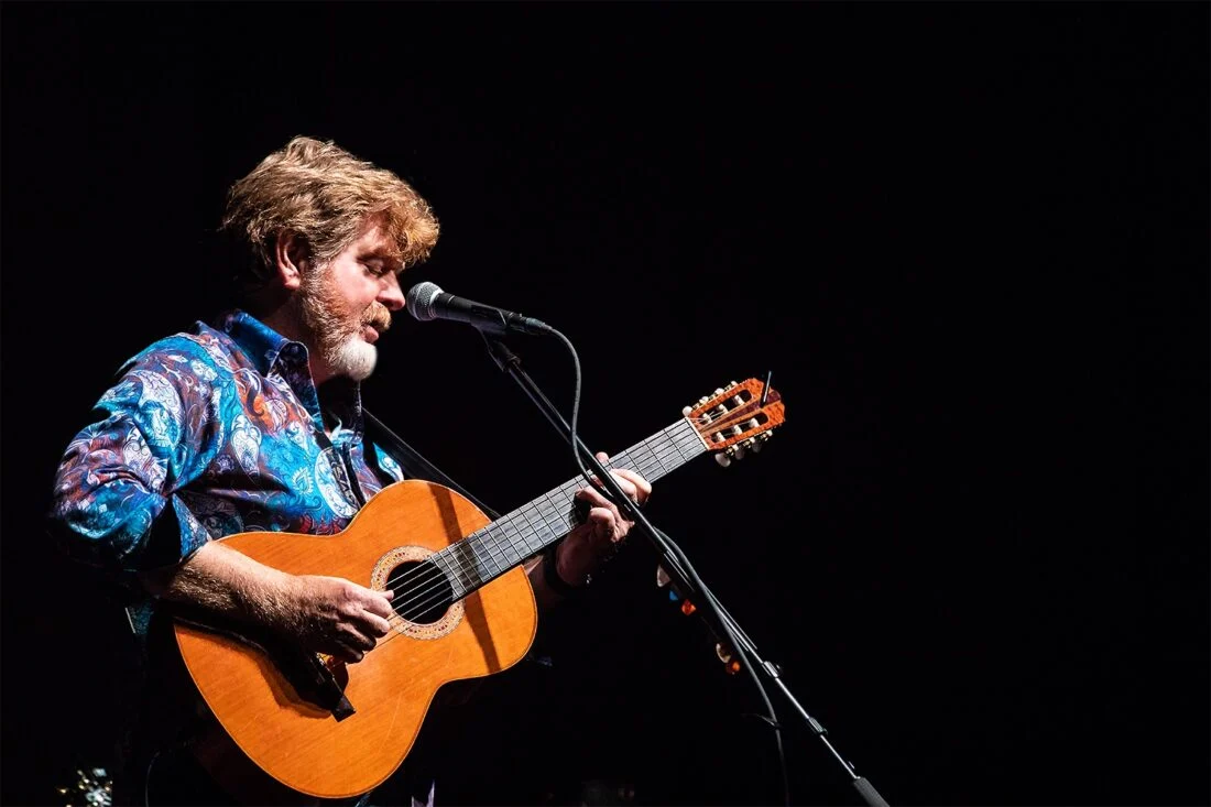 Mac Mcanally in concert